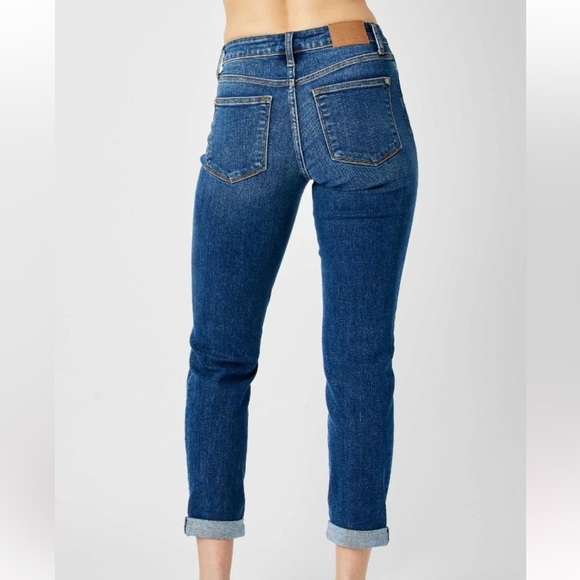 NWT Judy Blue Mid Rise Destroy Slim Fit In Dark Blue Wash Size 25/16W/20W - Picture 9 of 10